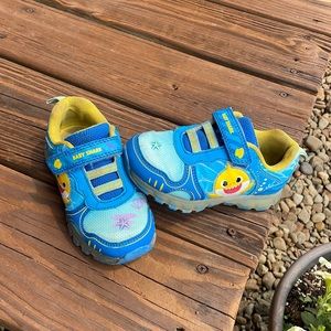 Toddler- size 8 baby shark tennis shoes